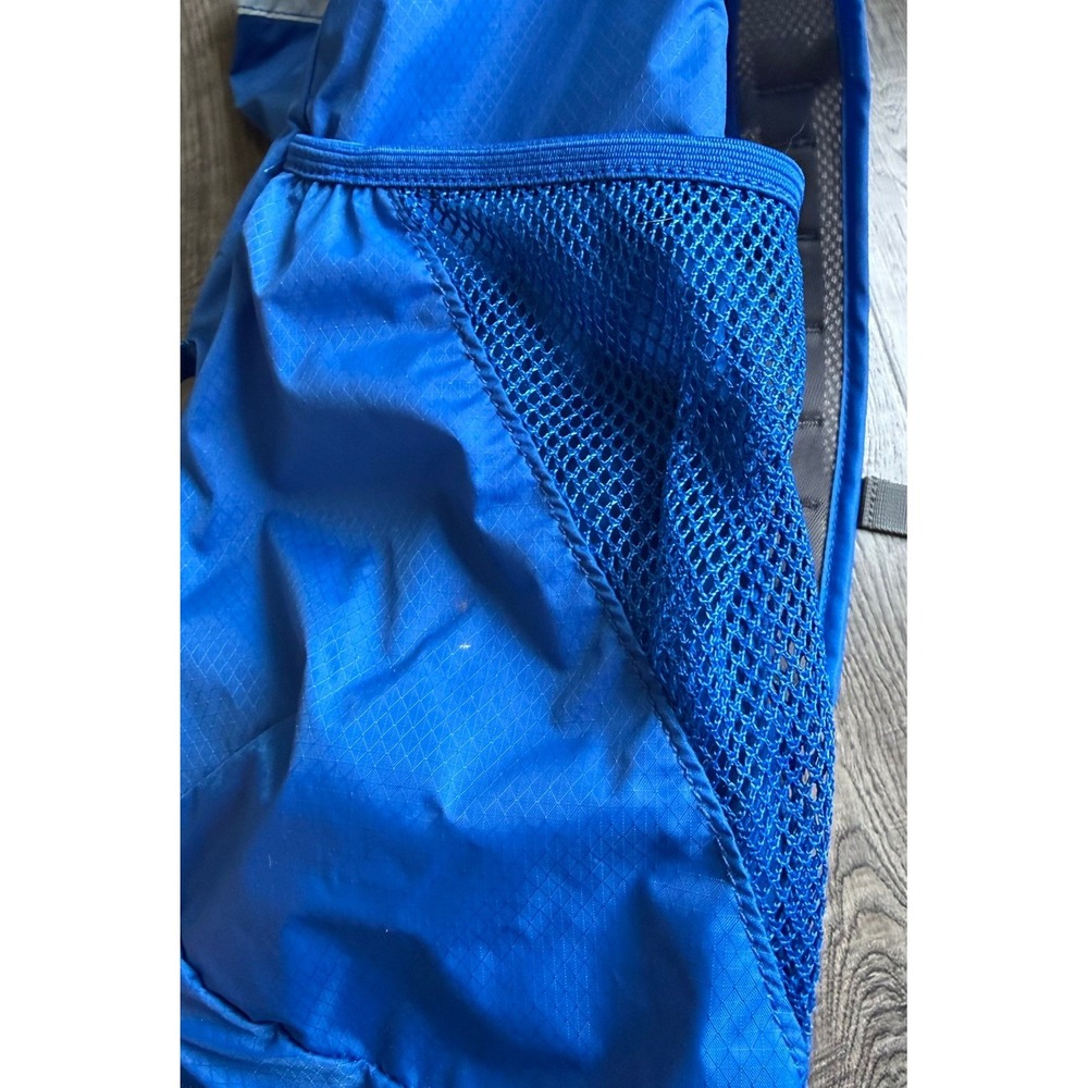 CAMELBAK Arete 18 Hydration Day Pack Backpack *No Bladder Blue - Picture 5 of 7